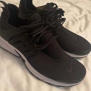 Size 8. Brand new without tags!